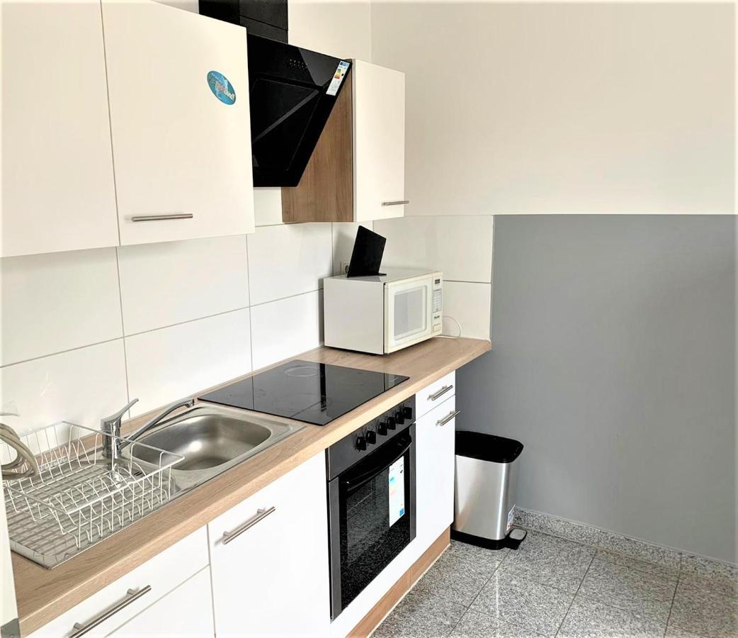 Apartment voll möbeliert mit Balkon Bremen Buitenkant foto